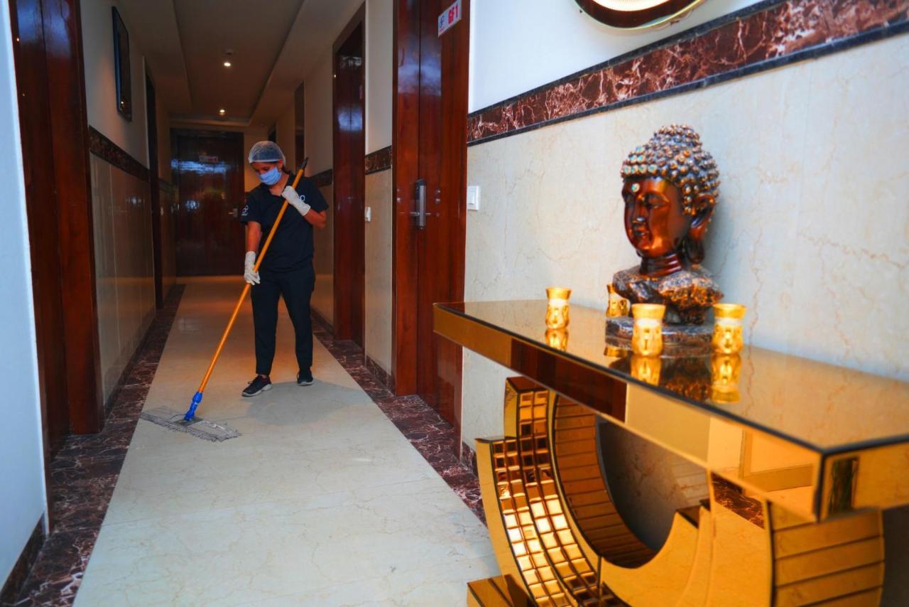 The Vegas By De Pavilion, Delhi Airport Hotel 4*